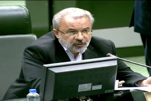 تشکیل سازمان ملی مهاجرت از محدودیت های شغلی برای اتباع تا اخراج اتباع بیش از حد لازم کشور